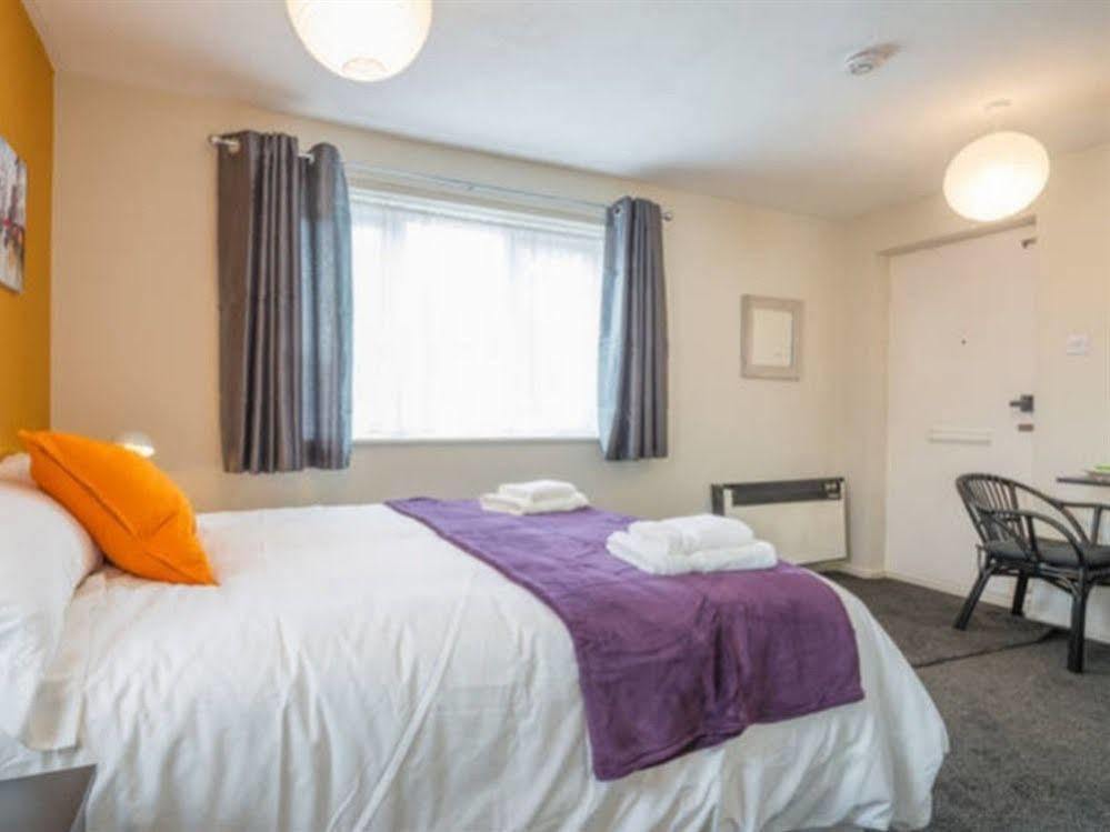 Armitage Way Holiday Apartment - Perfect To Self Isolate 剑桥 外观 照片